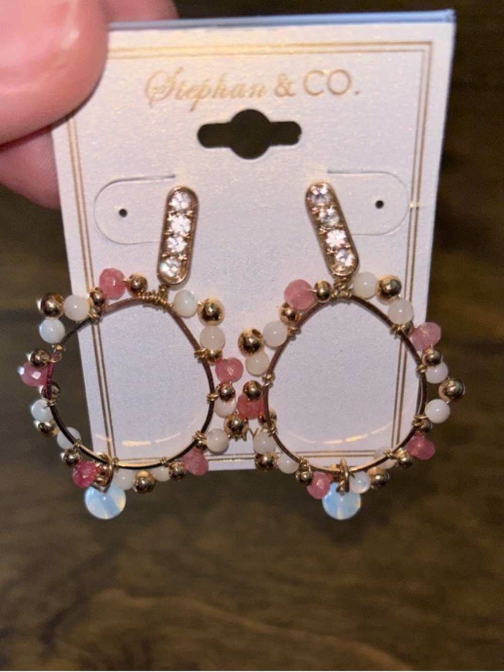 Pink and White Beaded Gold Hoop Earrings